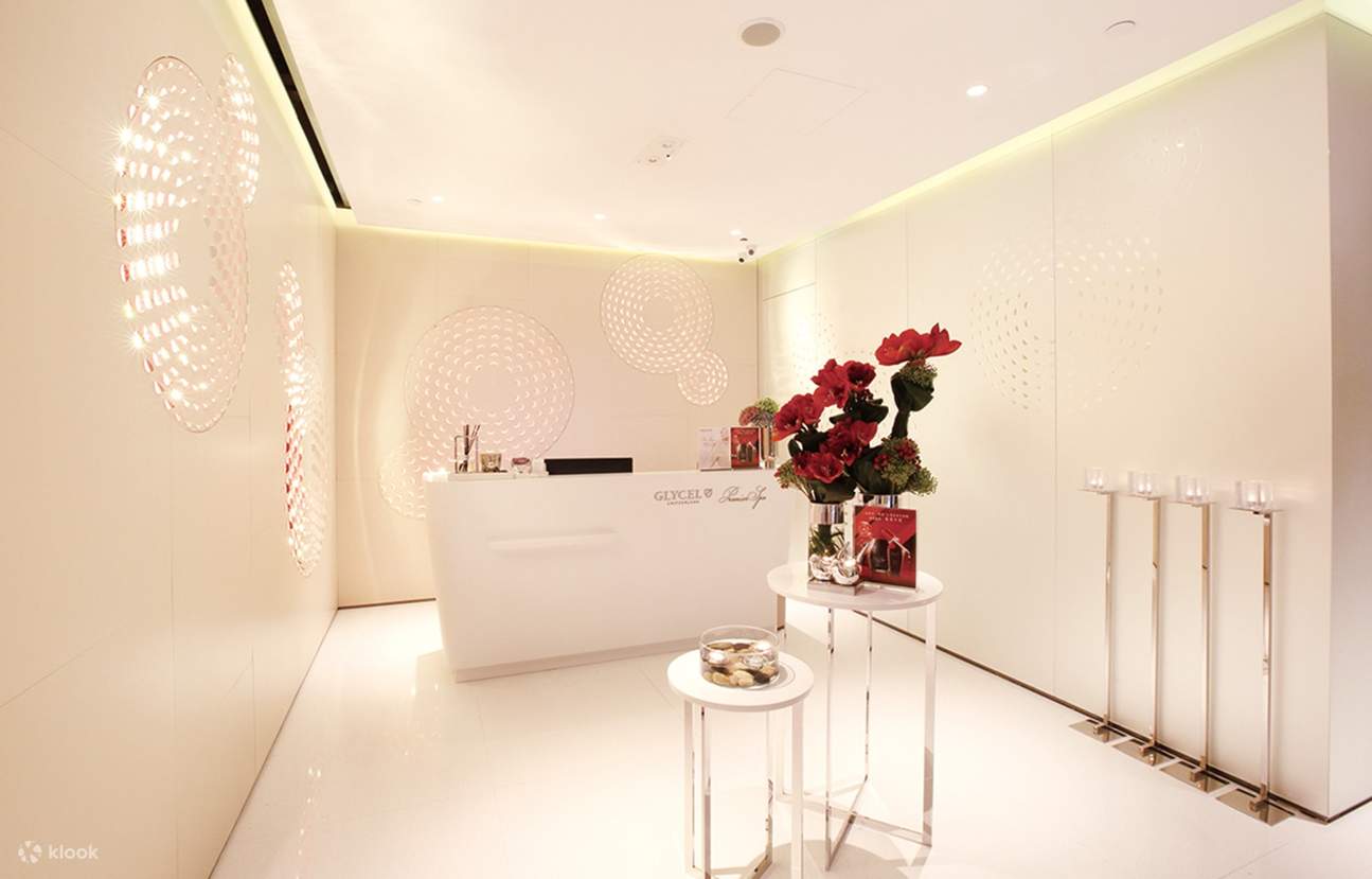 Spa Treatment at Glycel Skin Spa in Hong Kong